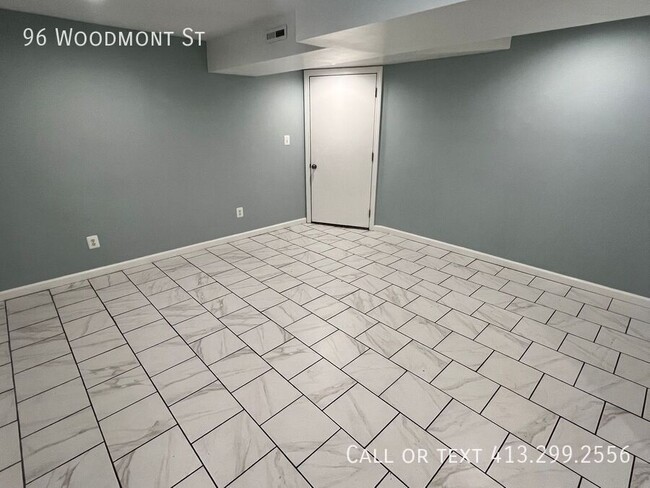 Building Photo - 96 Woodmont St