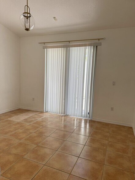 Building Photo - 14411 NW 83rd Pl