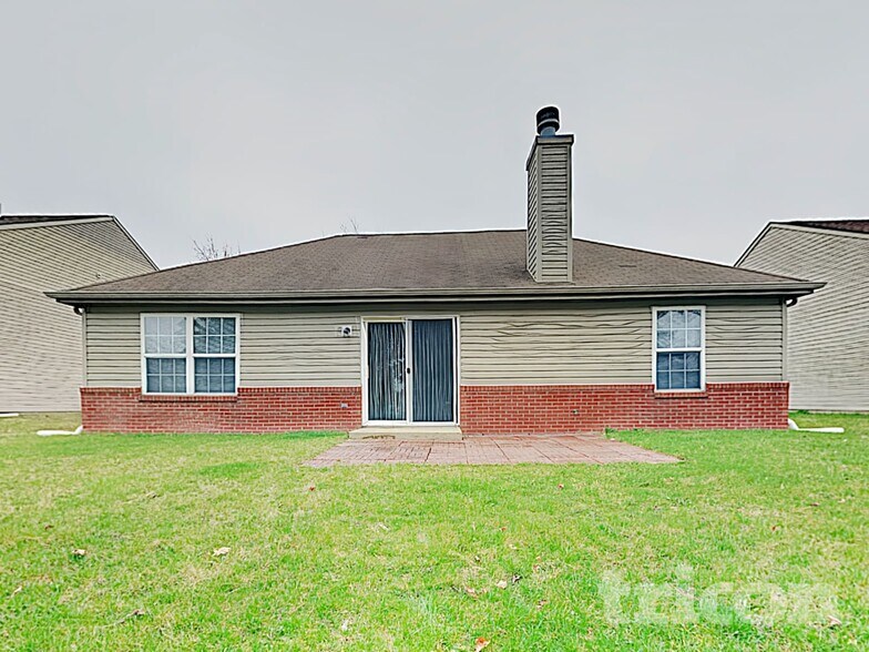 Building Photo - 2238 Leaf Dr