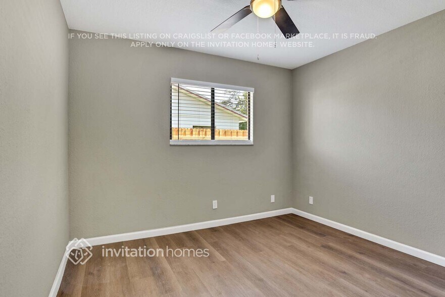 Building Photo - 311 N Buena Vista Ave
