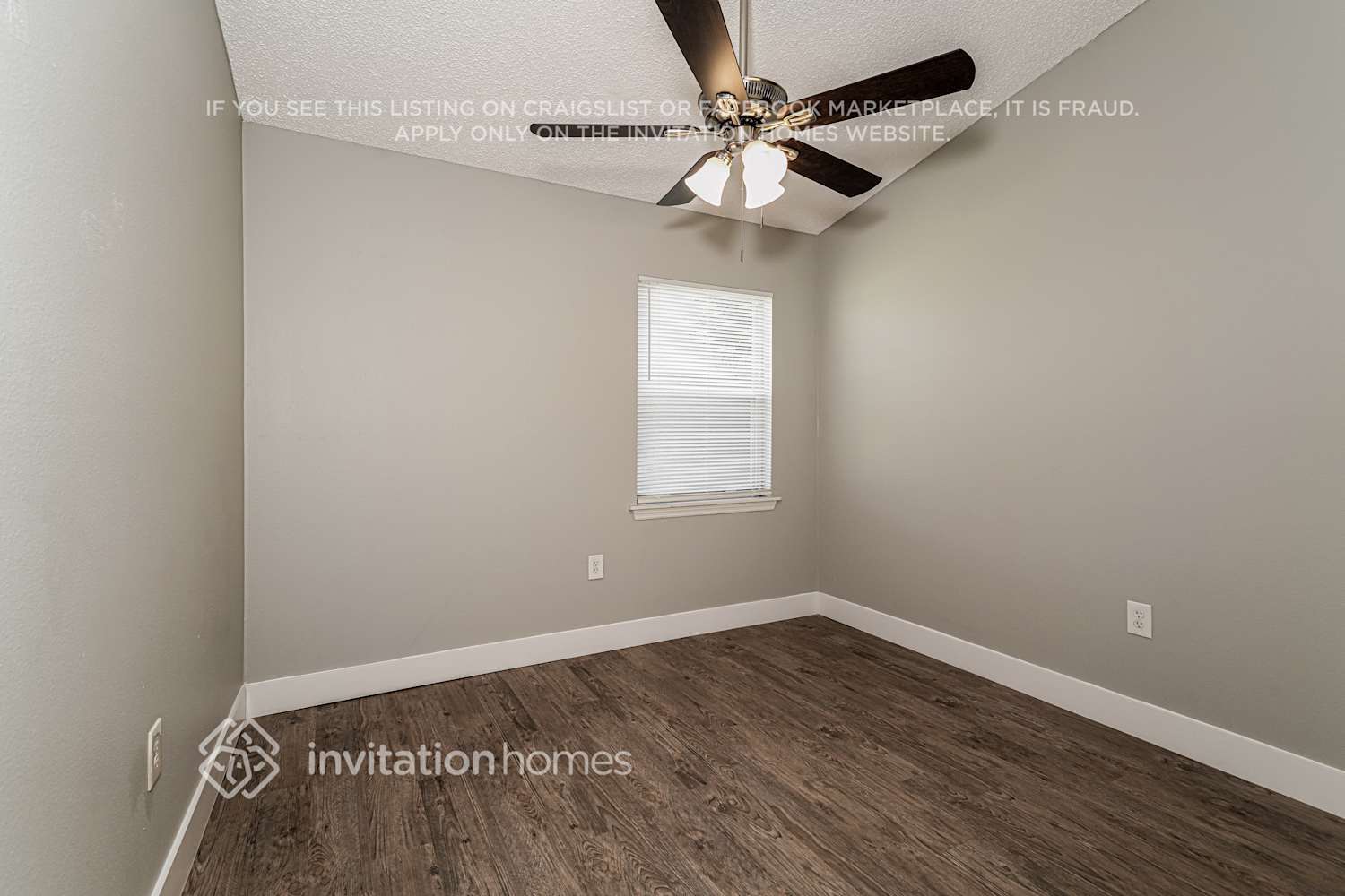 Building Photo - 6233 Vintage Dr