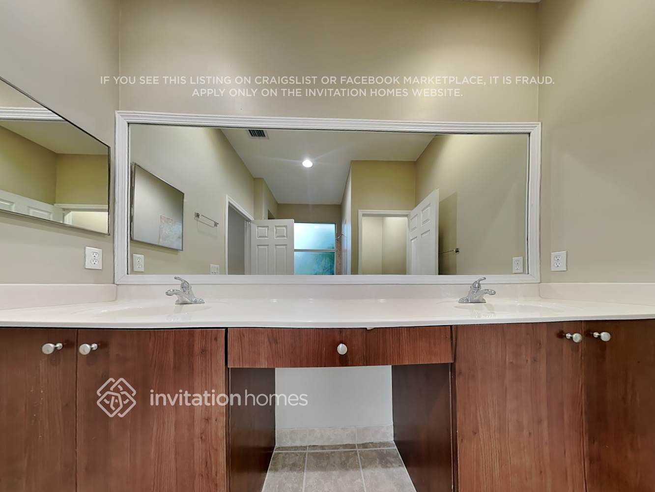 Building Photo - 4025 SW 149th Ct