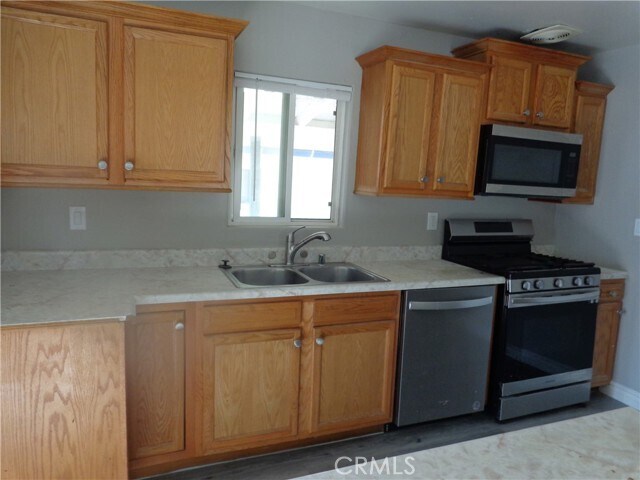 Building Photo - 5781 Benecia Dr