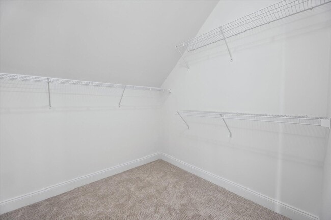 Building Photo - 1840 Tapadera Dr