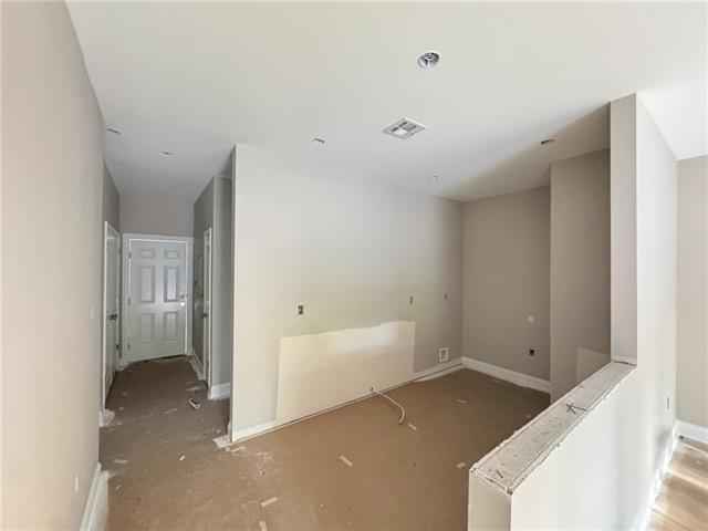 Building Photo - 500 Haney Ln