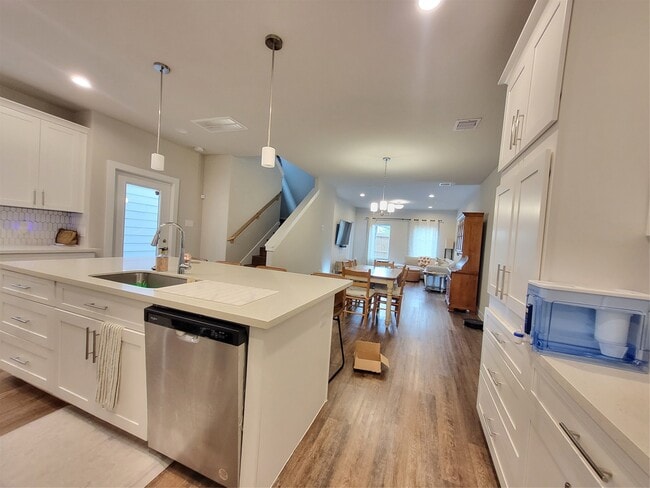 Building Photo - 6615 Ezzard Charles Ln