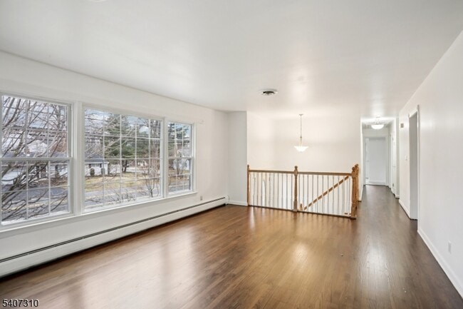 Building Photo - 254 Darlington Ave