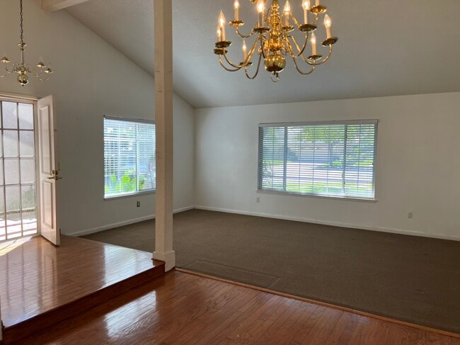 Building Photo - 1838 Coolcrest Way