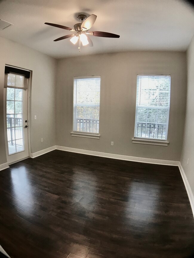 Building Photo - 1308 Lake Baldwin Ln