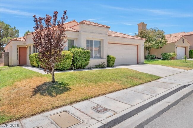 Building Photo - 9725 Horizon Hills Dr
