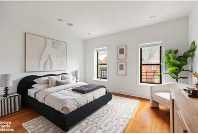 Building Photo - 312 W 138th St