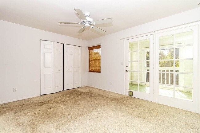 Building Photo - 200 16th St