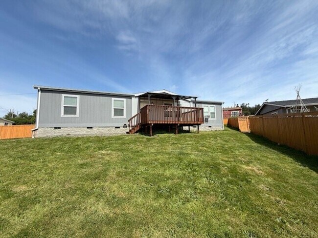 Primary Photo - 8446 Sunrise Way