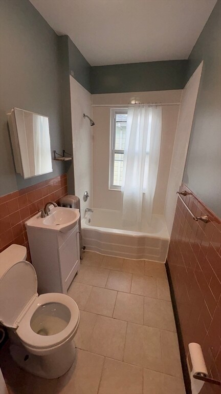 Building Photo - 39 Lincoln St