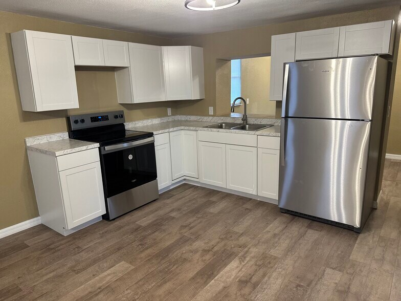 New kitchen - 721 NW 22nd St