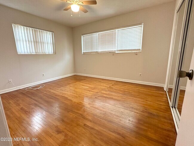 Building Photo - 5093 Ortega Cove Cir
