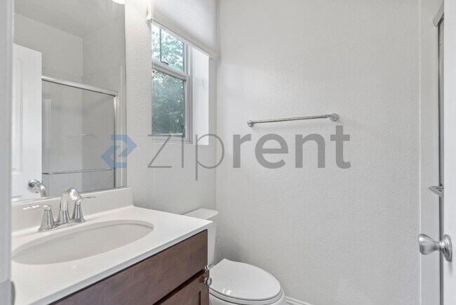 Building Photo - 2954 Worthing Common