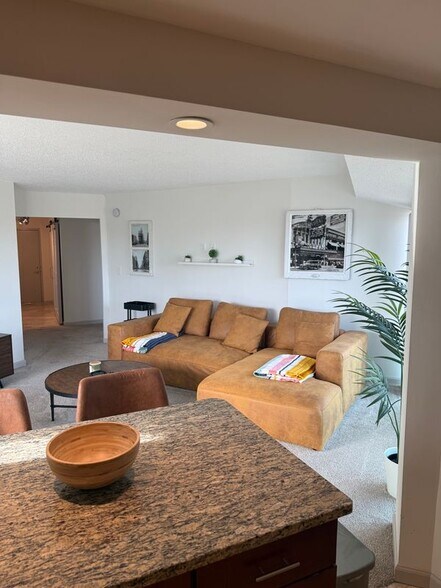 Building Photo - 3838 Rainbow Blvd