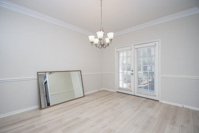 Building Photo - 26719 Wolfs Hill Ln