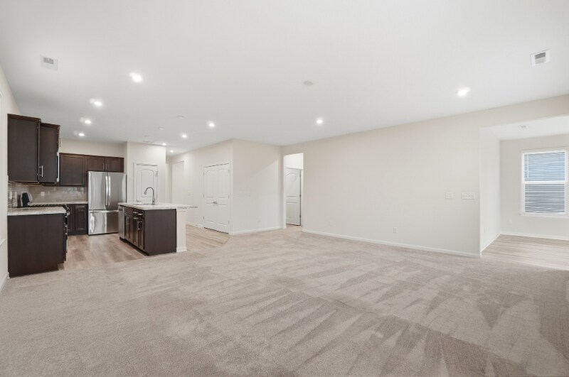 Building Photo - 1242 Fairstone Dr