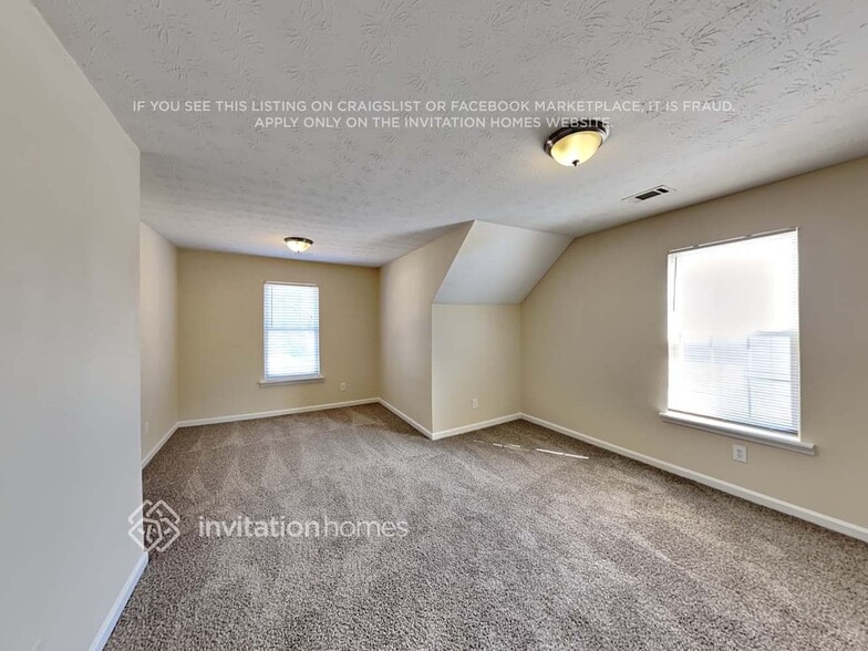Building Photo - 2525 Turtle Terrace