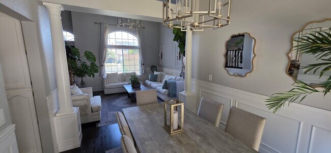 Building Photo - 430 Guinevere Ct