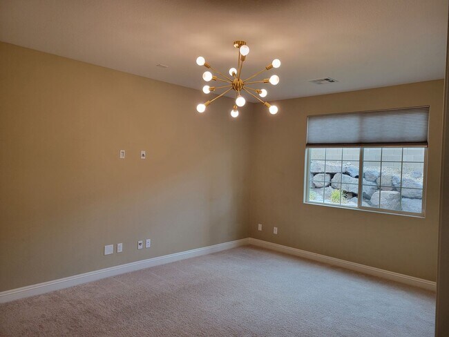 Building Photo - Gorgeous Pardee Home – 4 Bed | 3.5 Bath | ...
