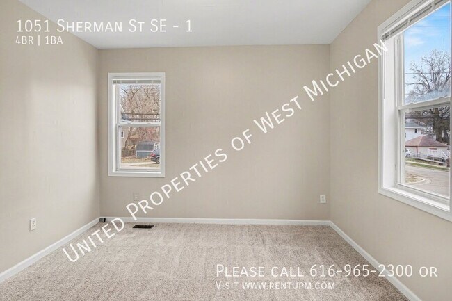 Building Photo - 1051 Sherman St SE