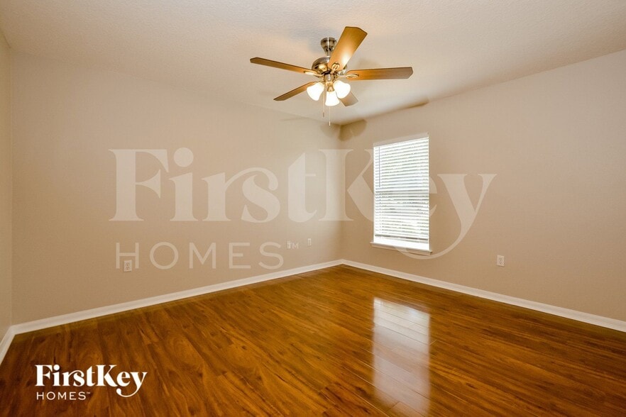 Building Photo - 13024 Baybrook Ln