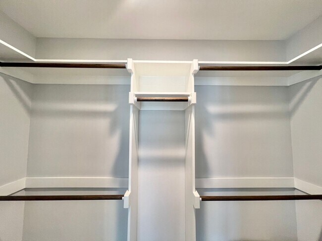 Building Photo - Exceptional 3BD, 2.5BA Downtown Raleigh House with Large Fenced Backyard