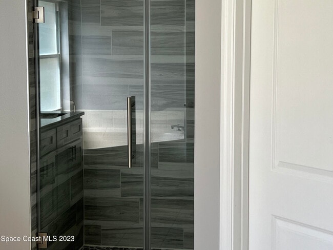 Building Photo - 1212 Foxridge Pl