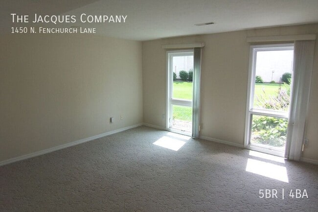 Building Photo - 1450 N Fenchurch Ln