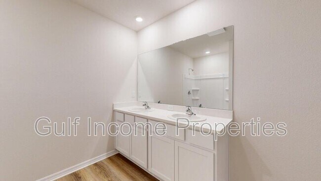 Building Photo - 18220 Canopy Pl