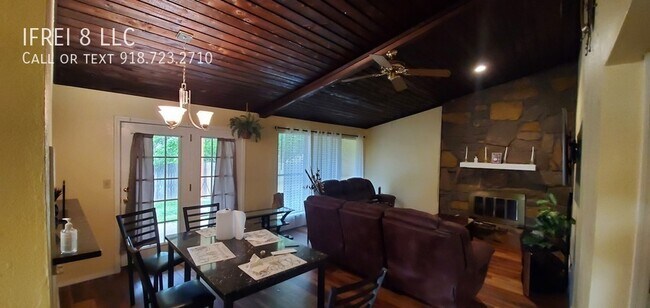 Building Photo - 1435 S 124th E Ave