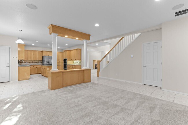 Building Photo - FOR RENT: CORNER LOT, Immaculate, lovely and spacious home - 5 bed, 3 bath + bonus room with 3-ca...