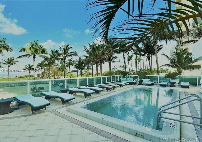 Building Photo - 9172 Collins Ave