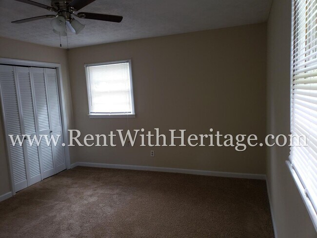 Building Photo - THIS IS A WONDERFUL.....BRICK RANCH STYLE HOME IN A GREAT NEIGHBORHOOD WITH GREAT SCHOOLS AND CLO...