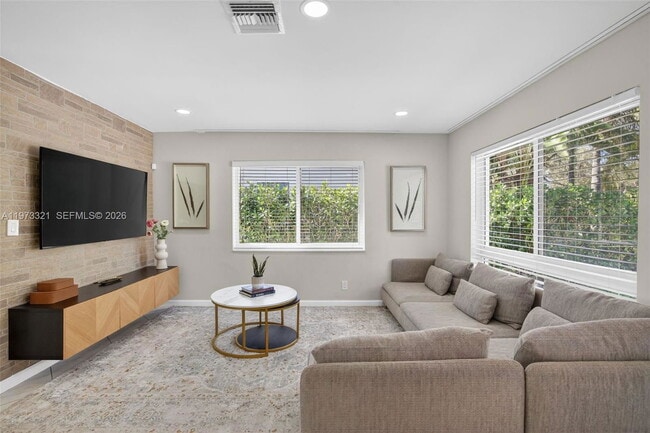 Building Photo - Southwest 23rd Street, Fort Lauderdale, FL 33315 - 2 BR 2 BA single-family home