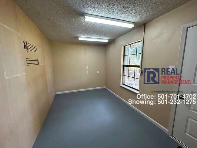 Building Photo - 201 San Juan Dr