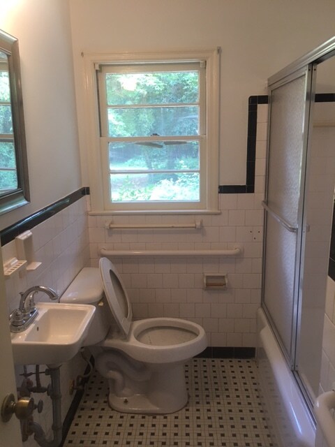 bath. - 1206 Lafayette Ave