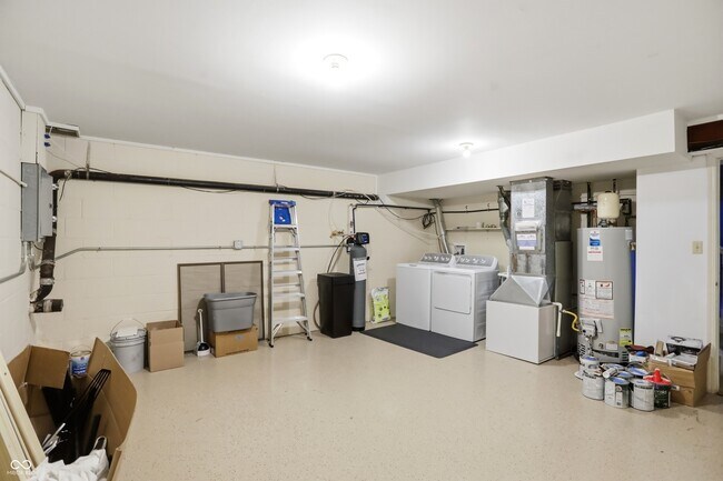 Building Photo - 4 Druid Hill Ct