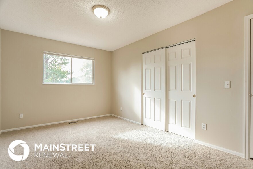Building Photo - 1656 S Quintero Way