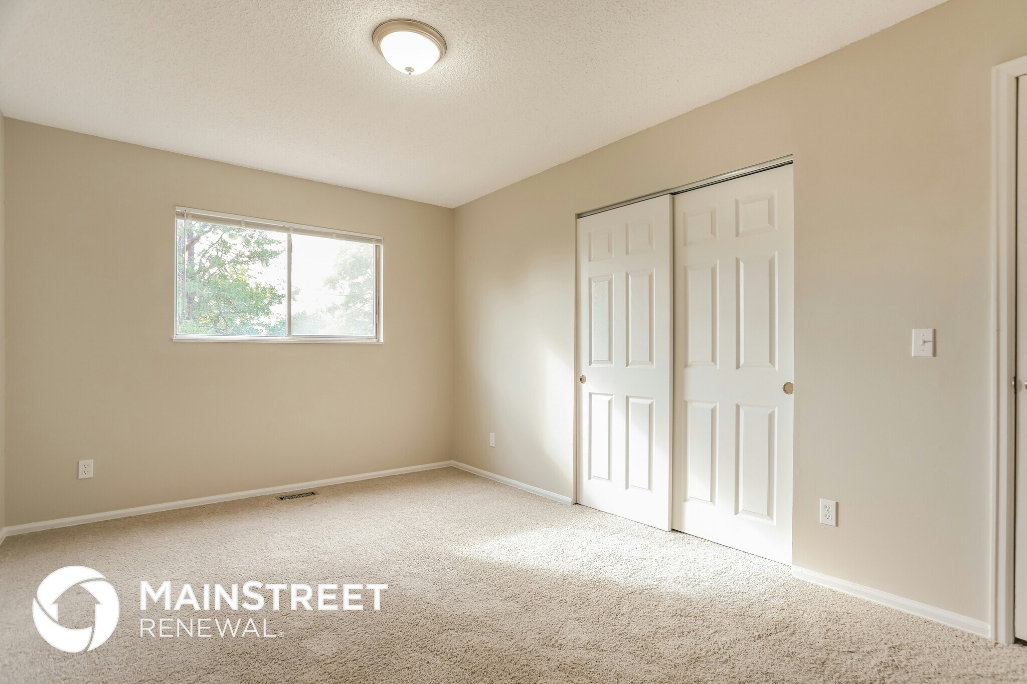 Building Photo - 1656 S Quintero Way