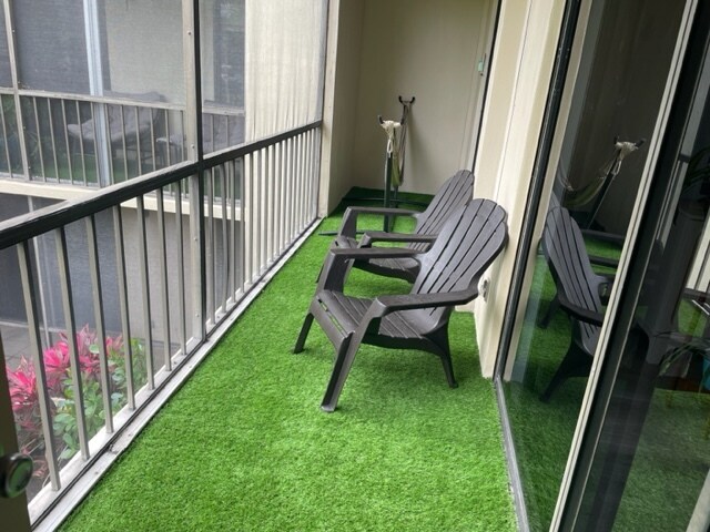 Building Photo - 5160 Las Verdes Cir