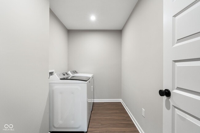 Building Photo - 335 Atlas Dr