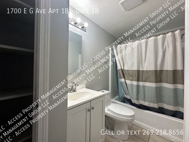 Building Photo - 1700 E G Ave