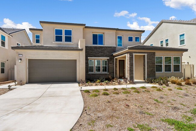 Building Photo - COMING SOON! Skyline Community 4 Bedroom H...