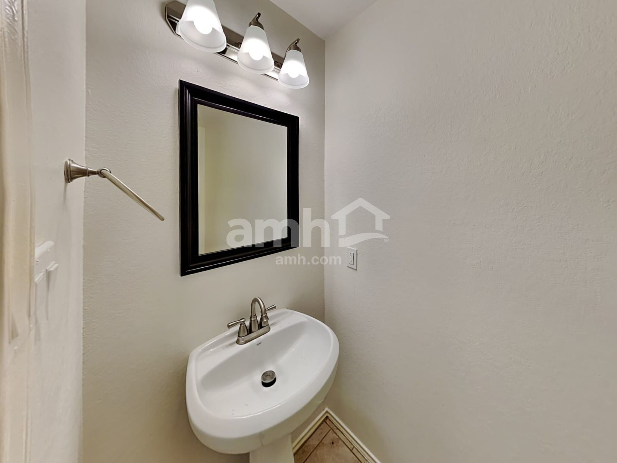 Building Photo - 7234 Basque Country Dr