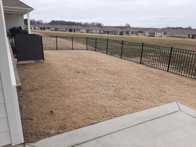 Building Photo - 3085 White Hbr Dr