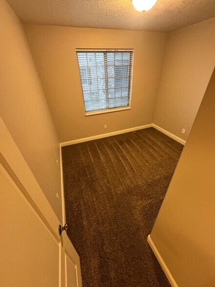 Building Photo - 203 N 1200 W